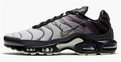 nike haifische herren|Haifischnikez: die besten Nike Air Max Plus aus Deutschrap Outfits.